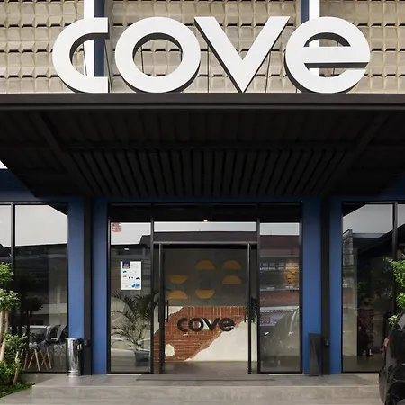 Cove W Suites-2