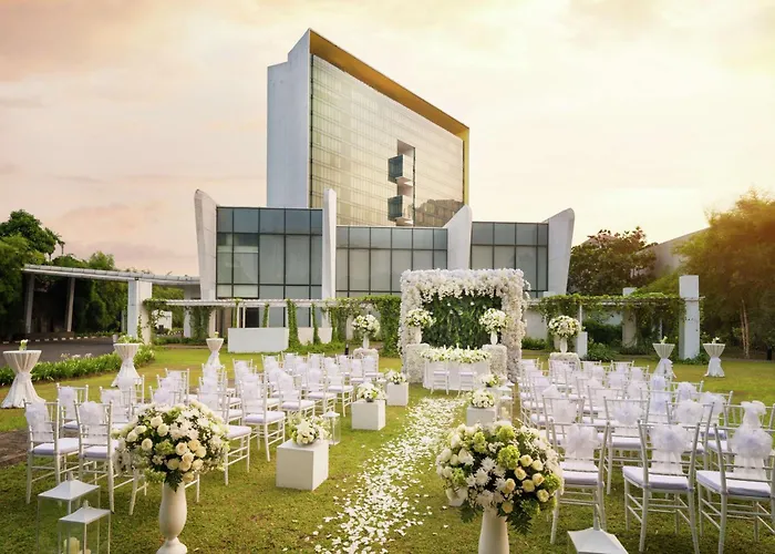 DoubleTree by Hilton Jakarta - Diponegoro